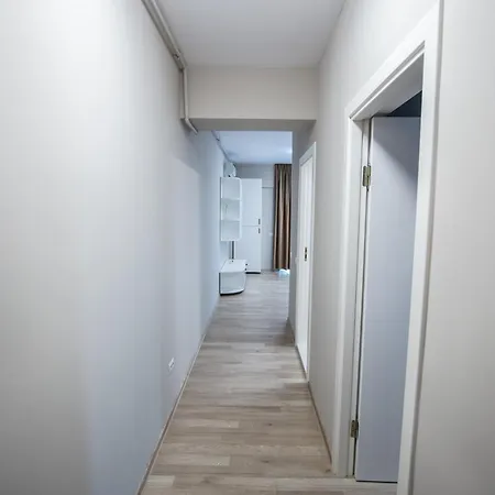 Apartment Pupa 2
