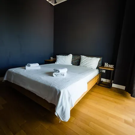 Pupa 2 Apartment